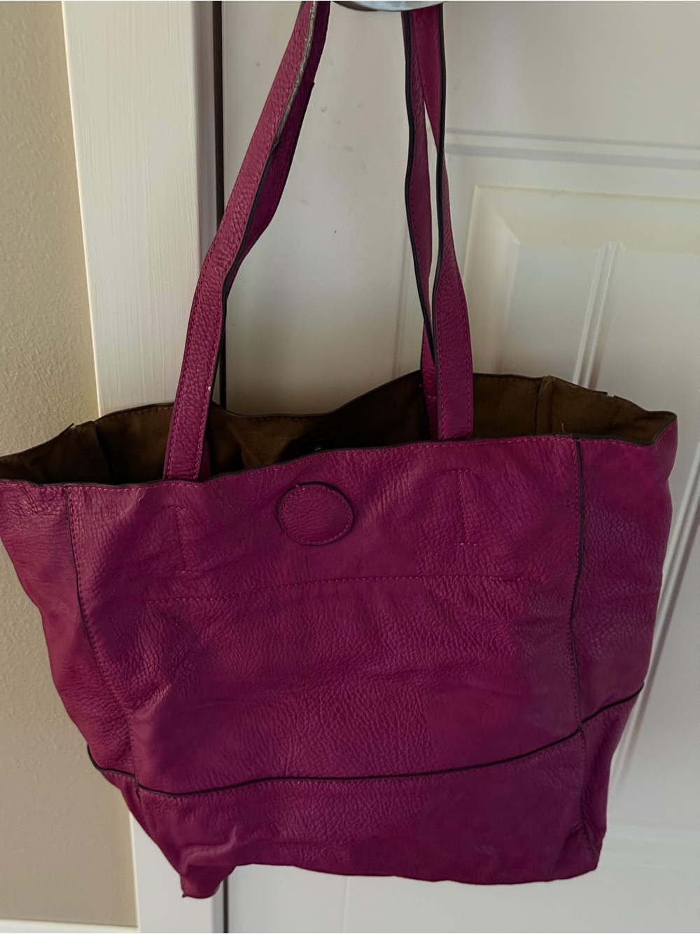 Women's Magenta Leather Tote Bag